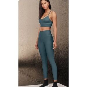 Alo Yoga LAVISH BRA in‎ Deep Jade Size XS
